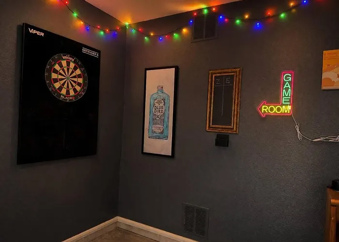 Vino & Vibes | 3br | Hot Tub + Views + Game