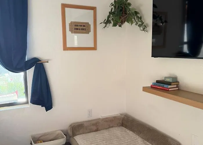 Vino & Vibes | 3br | Hot Tub + Views + Game * Sonoita